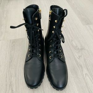 Stuart Weizmann Norrie Leather Combat boots in size 7.5